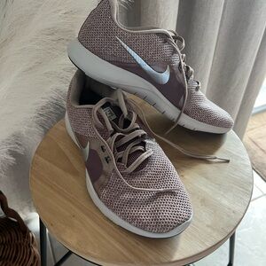 Nike Women's Knit Sneakers - Mauve and White